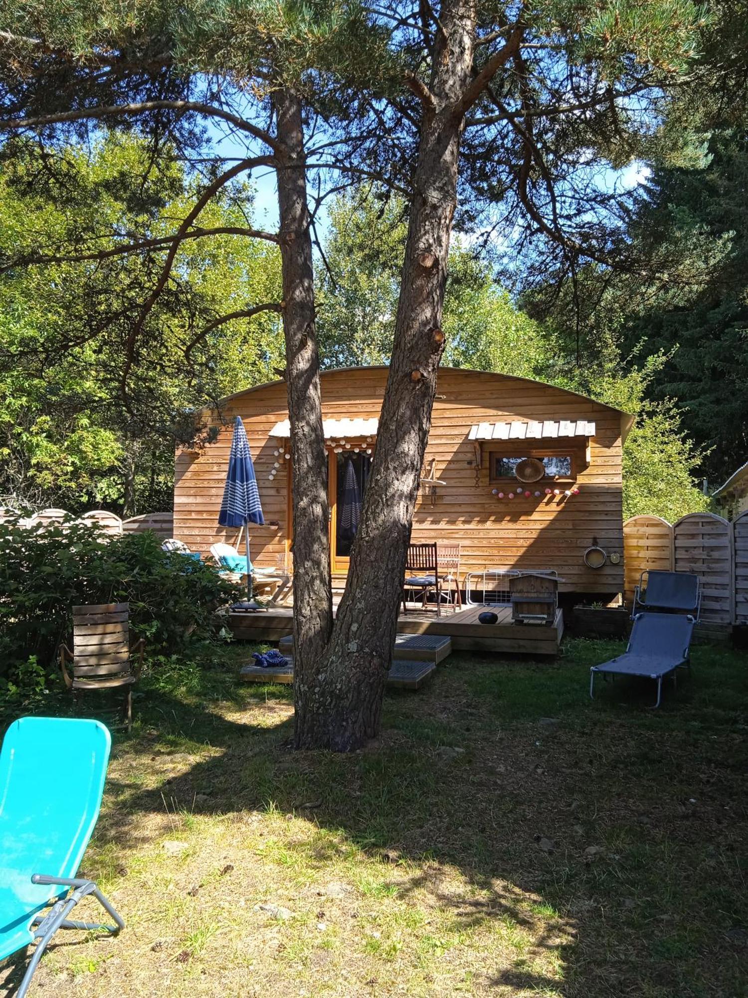 Chalet Grenouille Domaine De La Mamounette Champclause Exterior photo